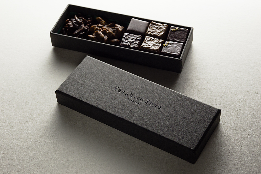 上質なチョコレートを、上質なパッケージで届ける.....。CMFデザインパッケージ、貼り箱、化粧箱
