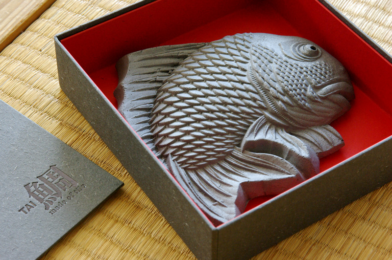 日本の伝統美を感じさせる貼箱