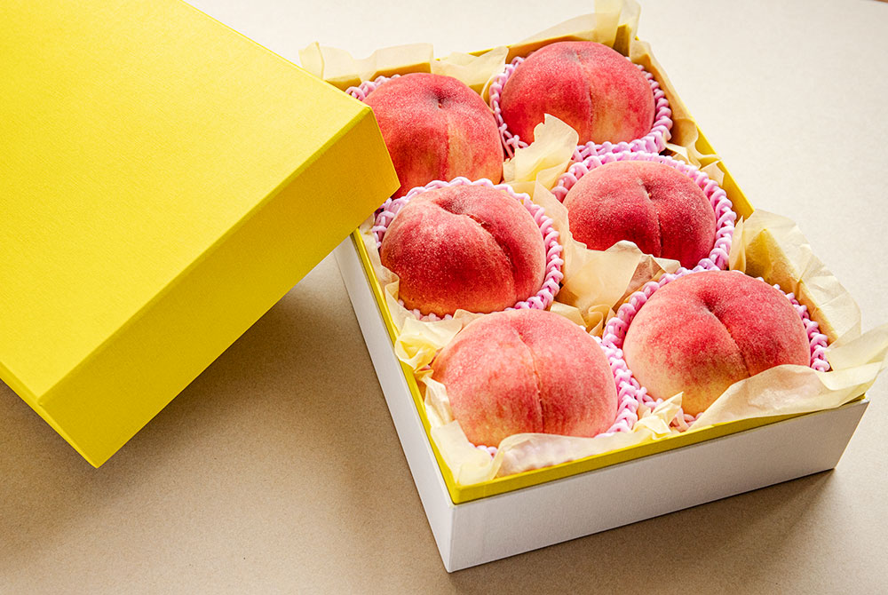 特別な贈り物「桃のギフト」パッケージ／化粧箱